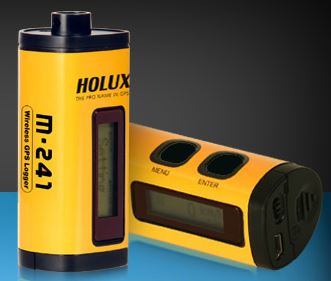 Holux Technology M-241 bluetooth logger. Adding geotags to photos, GPS
